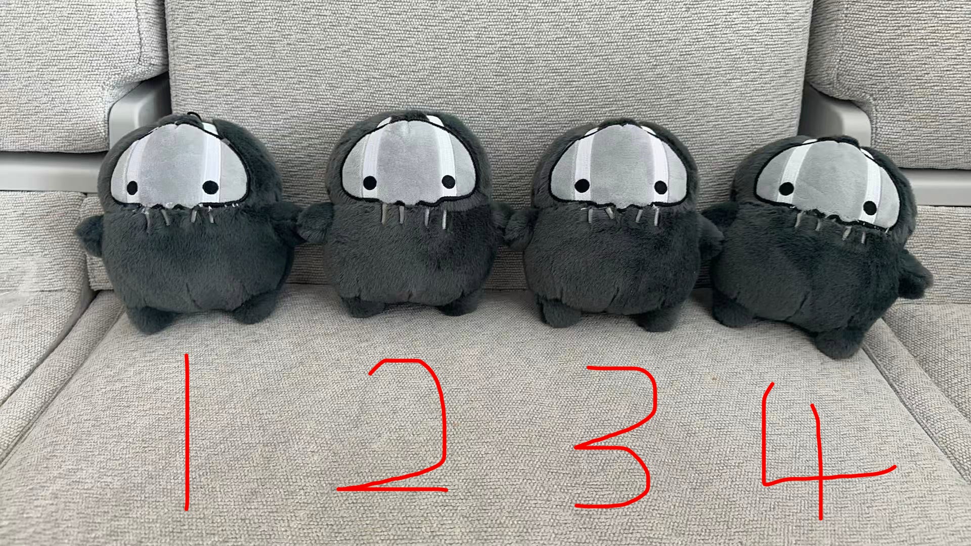 {DEFECTIVE} Ghost Plushie